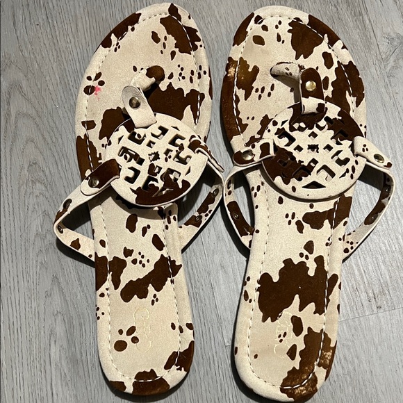 Cato Shoes - Cato size 9 brown cow print sandals